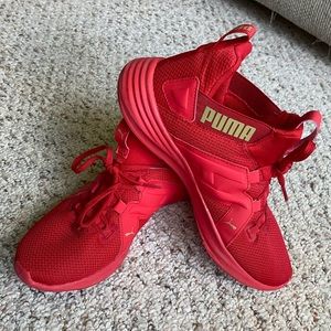 Puma Cross-trainers -  Red